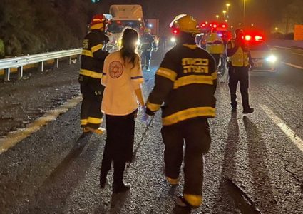 إصابات بحادث سير قرب مدينة اللد