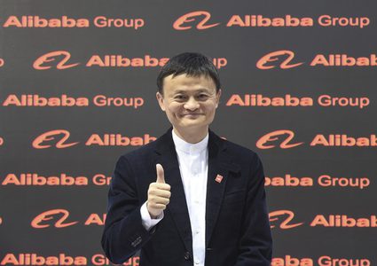 تعرفوا على الملياردير الصيني الذي أنقذ أمريكا من أزمة كورونا