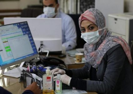 قطاع غزة:  حجر 51 مواطنا عادوا بعد فتح معبر "رفح" استثنائيا