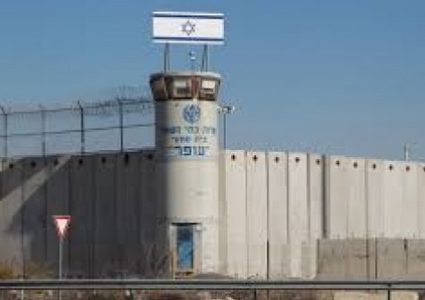 هيئة الأسرى: الاحتلال يلغي زيارات الأسرى ويقر إجراءات جديدة