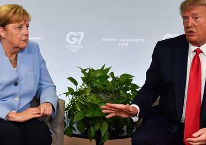 الصين تتهم أمريكا بفيروس كورونا وترامب يسعى لاحتكار اللقاح المضاد