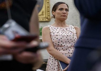 مستشارة ترامب الإعلامية تخضع للعزل المنزلي بسبب كورونا
