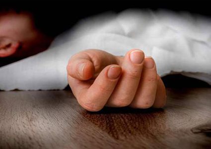 دفن امرأة بعد 100 عام من العثور على جثتها