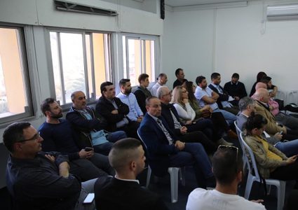 جلسة طارئة لبحث تداعيات كورونا على الاقتصاد بالناصرة