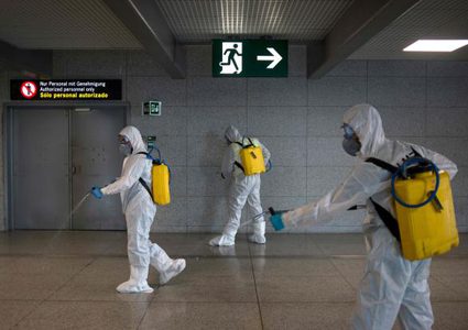 البدء بحملة لتعقيم وتنظيف الشوارع والمرافق العامة بمخيم عسكر