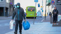 شاب فلسطيني يطلق مبادرة للمساعدة بمواجهة كورونا بالنرويج