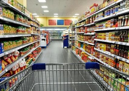 شبح ارتفاع أسعار المواد التموينية يؤرق المستهلك الفلسطيني