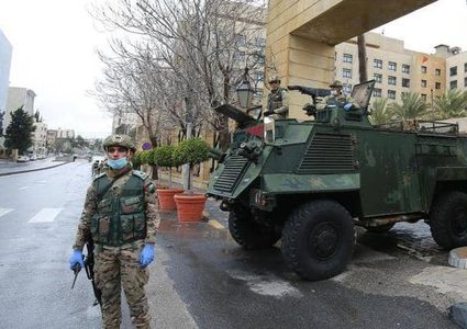 الجيش الأردني يعزل عمان والرزاز يحذر من الأصعب
