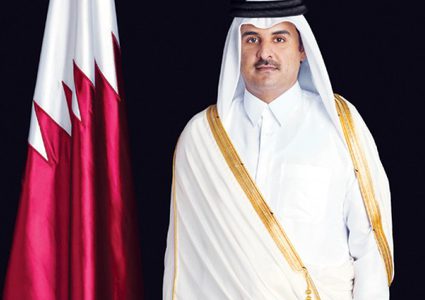 أمير قطر يوجه بتقديم 150 مليون دولار دعما لقطاع غزة