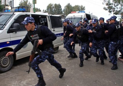 القبض على على شخصين مشتبه بهما بسرقة محل تجاري جنوب نابلس