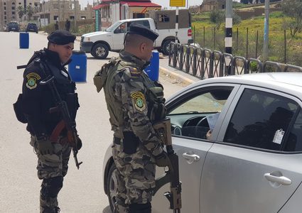 الاجراءات الاحترازية المشددة لمواجهة كورونا تدخل حيز التنفيذ