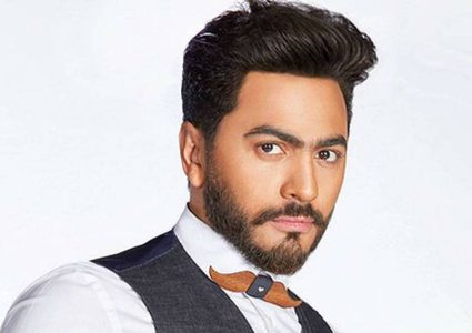 الفنان تامر حسني يطلق مبادرة "اشرب مياه حالاً بعد إذنك"
