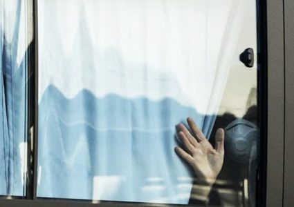 نصائح تساعدك على تطبيق العزل المنزلي في فترة انتشار وباء كورونا