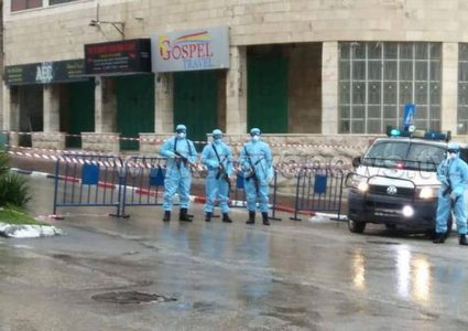 عريقات: الفلسطينييون يقاومون كورونا بامكانيات محدودة