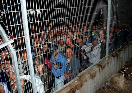 نصري ابو جيش: الوزارة تتابع قضية العمال العائدين من اراضي 48