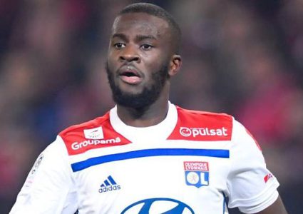 سر فشل النادي الكتالوني في ضم لاعب توتنهام