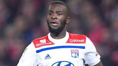 سر فشل النادي الكتالوني في ضم لاعب توتنهام