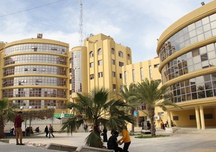 جامعة الأزهر بغزة تقرر إلغاء الامتحانات النصفية للفصل الثاني