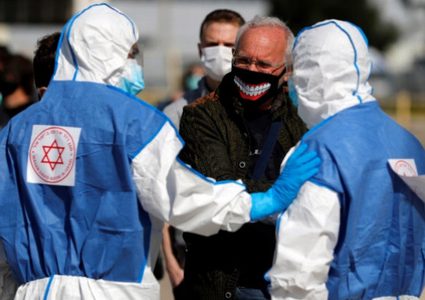 تقرير لـ"القناة 13" بالكاميرا الخفية يكشف عن فوضى الصحة باسرائيل