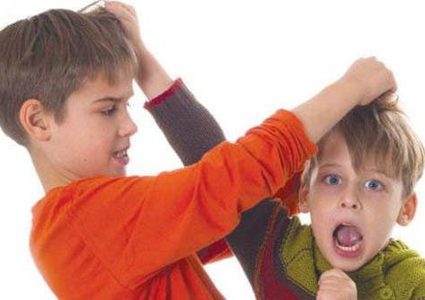 أخصائية نفسية توجه نصائح للأهالي للتعامل مع أطفالهم في زمن كورونا