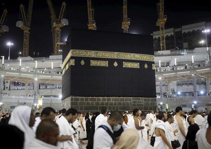 السعودية تدعو العالم الإسلامي إلى التريُّث بشأن موسم الحج