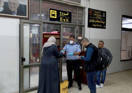 الخارجية: عودة المحجورين الفلسطينيين من الأردن تكللت بالنجاح