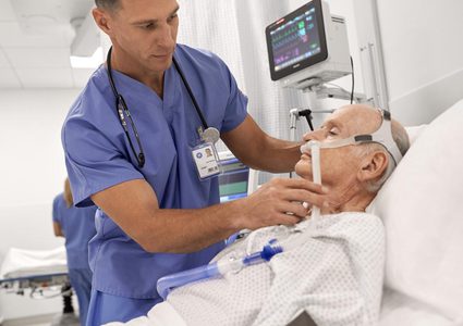 شركة فورد تنقذ أمريكا من خطر نقص أجهزة التنفس الصناعية