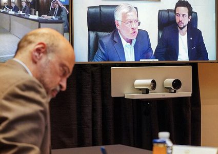 الملك عبدالله يدعو الحكومة للتخفيف من آثار كورونا على الاقتصاد