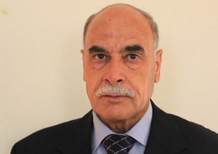 وفاة محافظ الوسطى بغزة عبد الله أبو سمهدانة