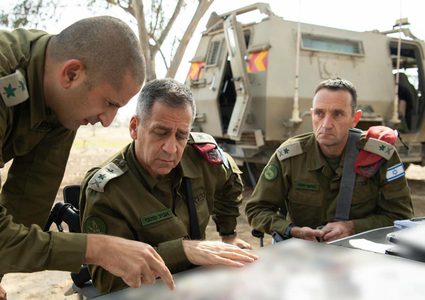 كبار قادة الاحتلال يخضعون للحجر الصحي بعد مخالطتهم مصاب بكورونا