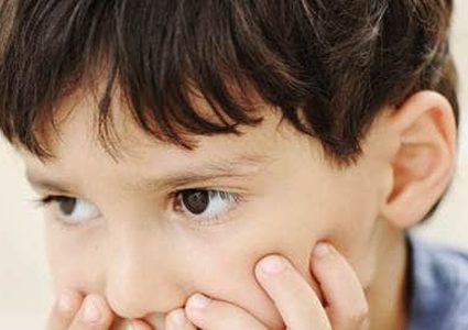 أخصائي يتحدث عن "التوحد" وكيفية التعامل معه في ظل كورونا