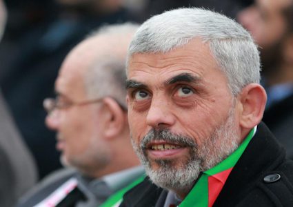 حماس: مبادرة السنوار بشأن الأسرى تضع الاحتلال أمام اختبار جديد