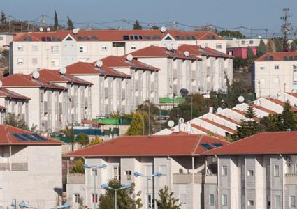 المستوطنات تحولت لبؤر ناقلة لـ"كورونا" إلى المدن والقرى بالضفة