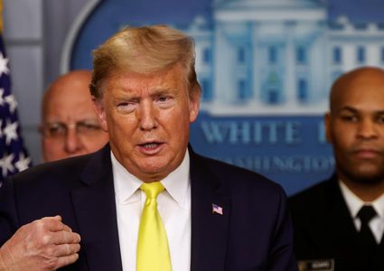 ترامب: أحرزنا الكثير من التقدم في أبحاث الأدوية واللقاح ضد كورونا