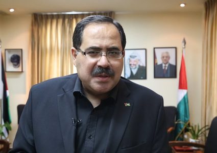 حملة "براعم الخير" تنفذ مرحلتها الثالثة في يطا