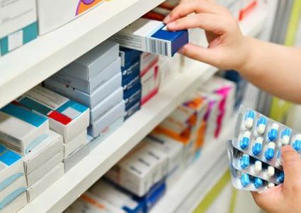 تمديد سريان صلاحية تراخيص الصيدليات والعيادات ومستودعات بيطرية