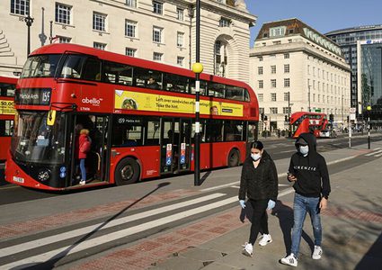 خبير: وفيات كورونا في بريطانيا قد تتراوح بين 7 آلاف و20 ألفا