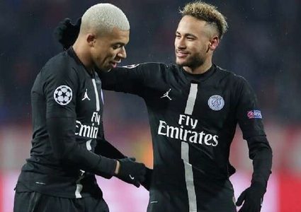 في إحصائية جديدة نيمار يتفوق على مبابي