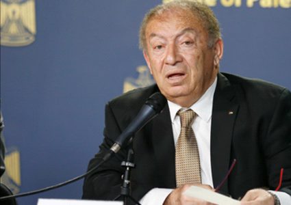 العسيلي يمنع إدخال السلع والمواد المستعملة الإسرائيلية إلى فلسطين