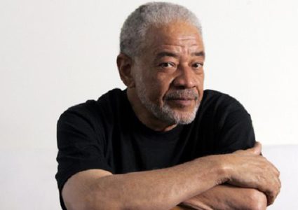 وفاة المغني الأميركي ​بيل ويذرز إثر أزمه قلبية حادة