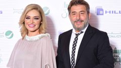 عابد فهد يتحدى المسافات ويحتفل بعيد ميلاد زوجته على طريقته