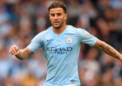 كايل ووكر يعتذر لعدم التزامه بالحجر المنزلي