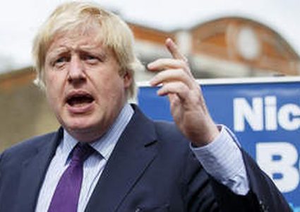 رئيس وزراء بريطانيا ينقل للمستشفى بعد 10 أيام من إصابته بكورونا