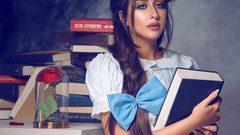 الفنانة فرح الهادي تتعرض للتنمر