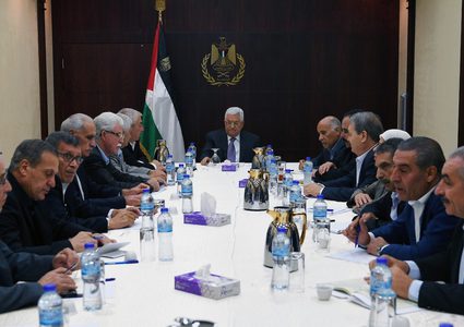 مركزية فتح تدعو لرص الصفوف وتنظيم العمل لمواجهة كورونا