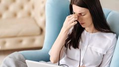 علماء: القلق المزمن يغير دماغ الإنسان