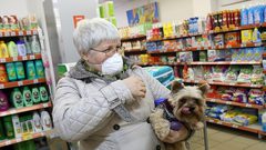 ما احتمال الإصابة بفيروس كورونا من الحيوانات المنزلية؟