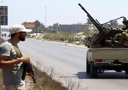 رغم كورونا.. احتدام القتال جنوب العاصمة طرابلس