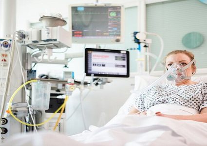 مرسيدس تزود المستشفيات بآلاف أجهزة التنفس لإنقاذ مرضى كورونا