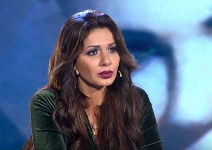 نجلاء بدر تحذّر الجمهور من حسابات مزيفة للممثل ياسر جلال